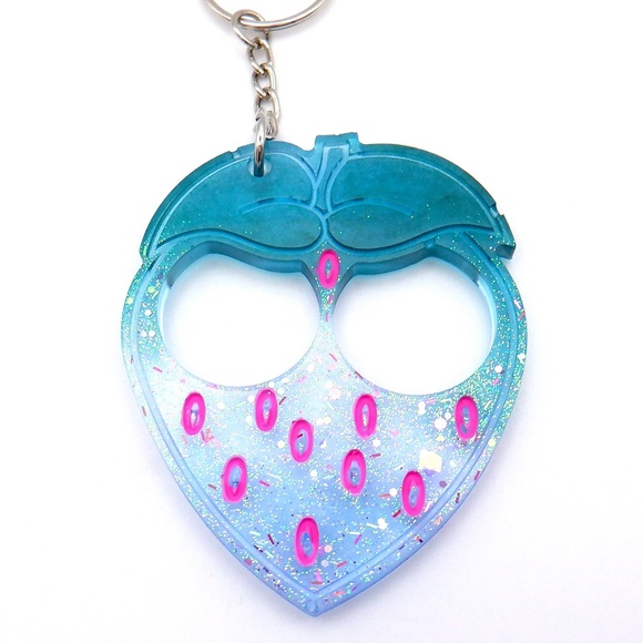 SELF-DEFENSE KEYCHAIN - Picture 2 of 3